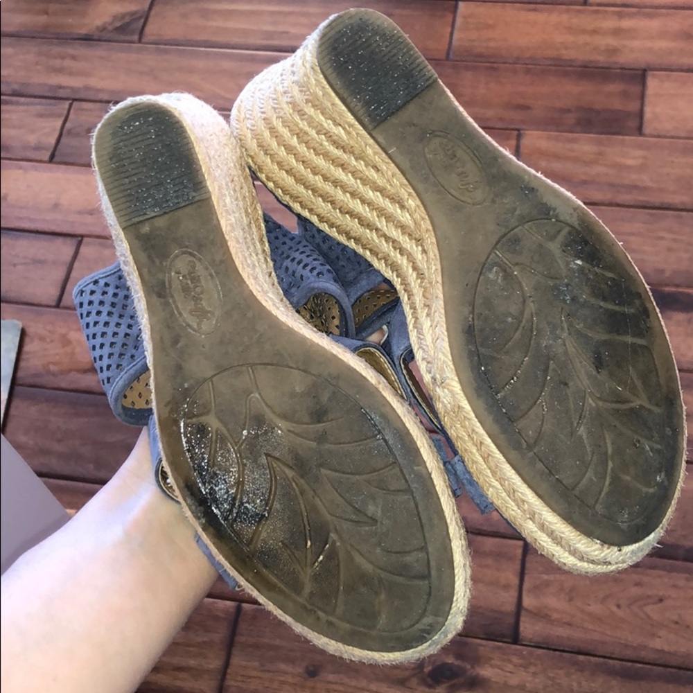 Wedges - Picture 5 of 5
